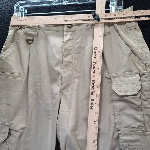 5.11 Tactical Men Pants Beige Size 32 Polyester Blend Pockets Button Zip Closure - Picture 3 of 12